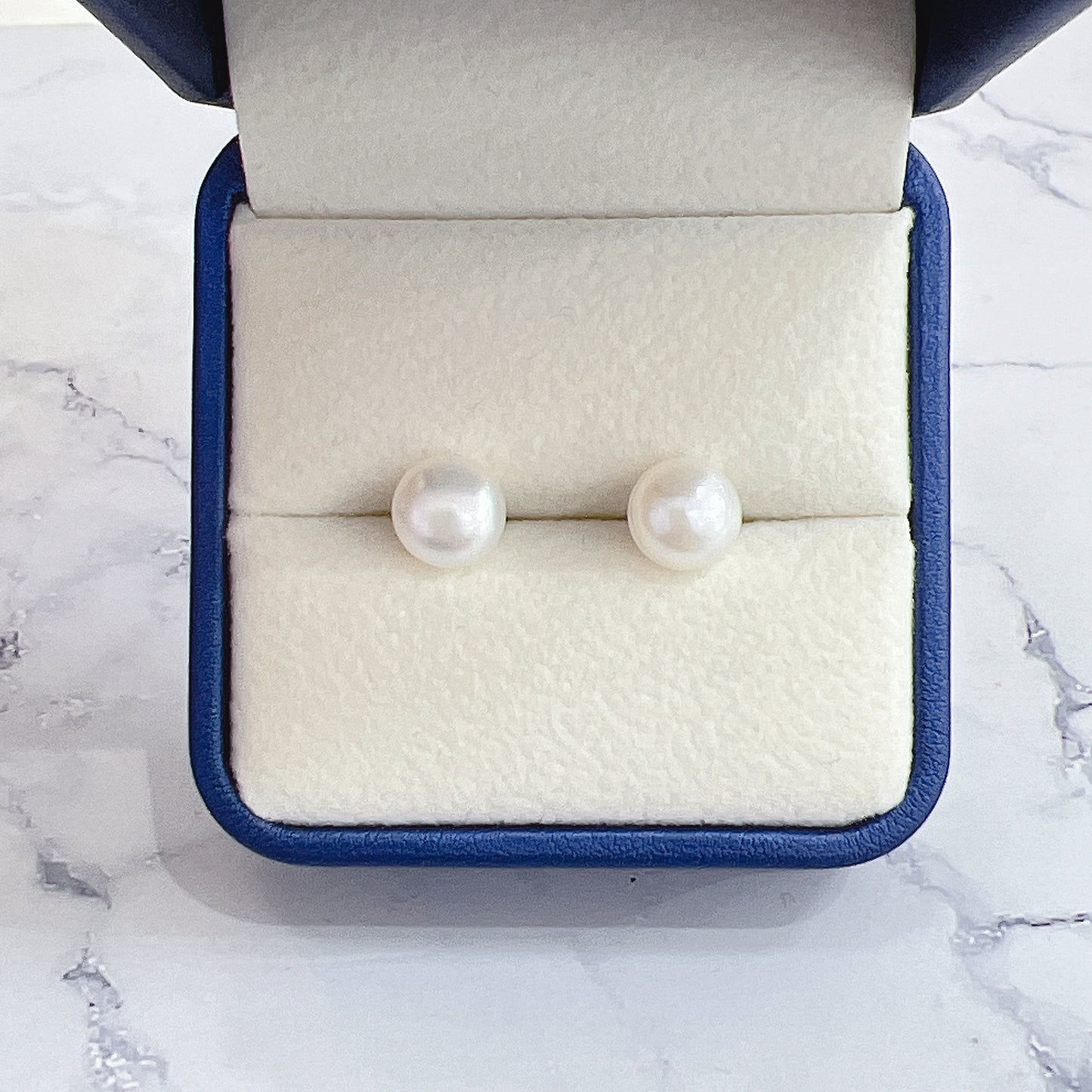 Fresh water pearl 8mm silver 925 stud earrings