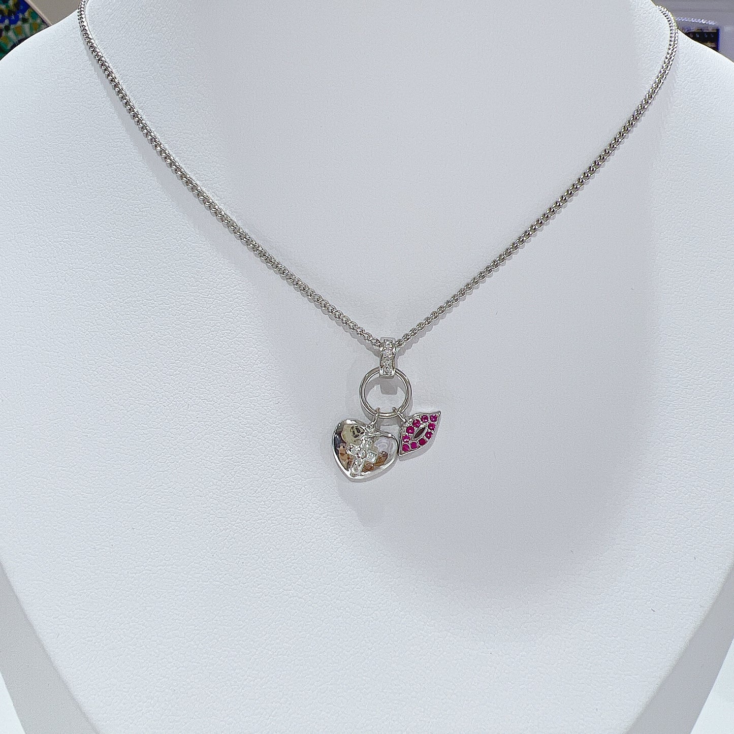 Cross white zircon ruby lips silver 925 curb chain necklace