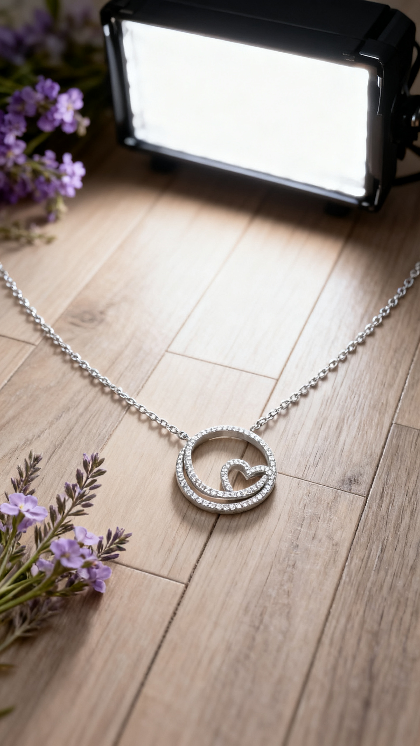 Silver House Dainty Heart Necklace with Brilliant Cubic Zirconia