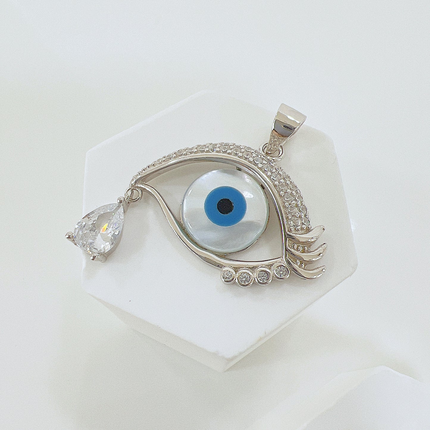 White shell evil eye with tear drop silver 925 jewelry pendant